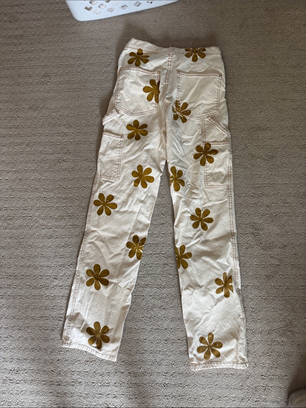 THE GREAT. Cream Pants with Brown Topstitching - Picture 3 of 3